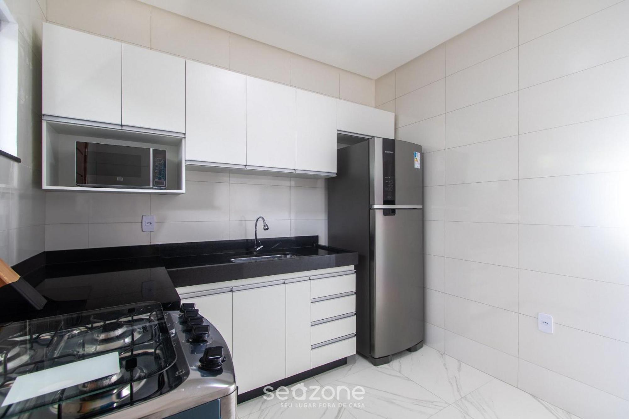 Apartamento Com Piscina A Poucos Minutos Da - Ccr *