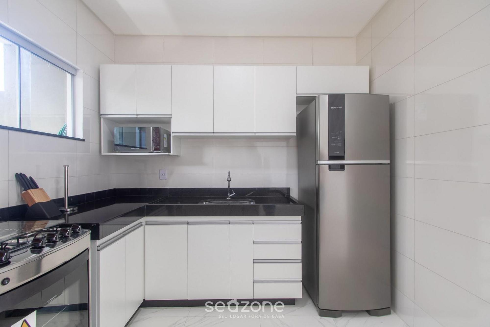 Com Piscina A Poucos Minutos Da - Ccr Apartamento